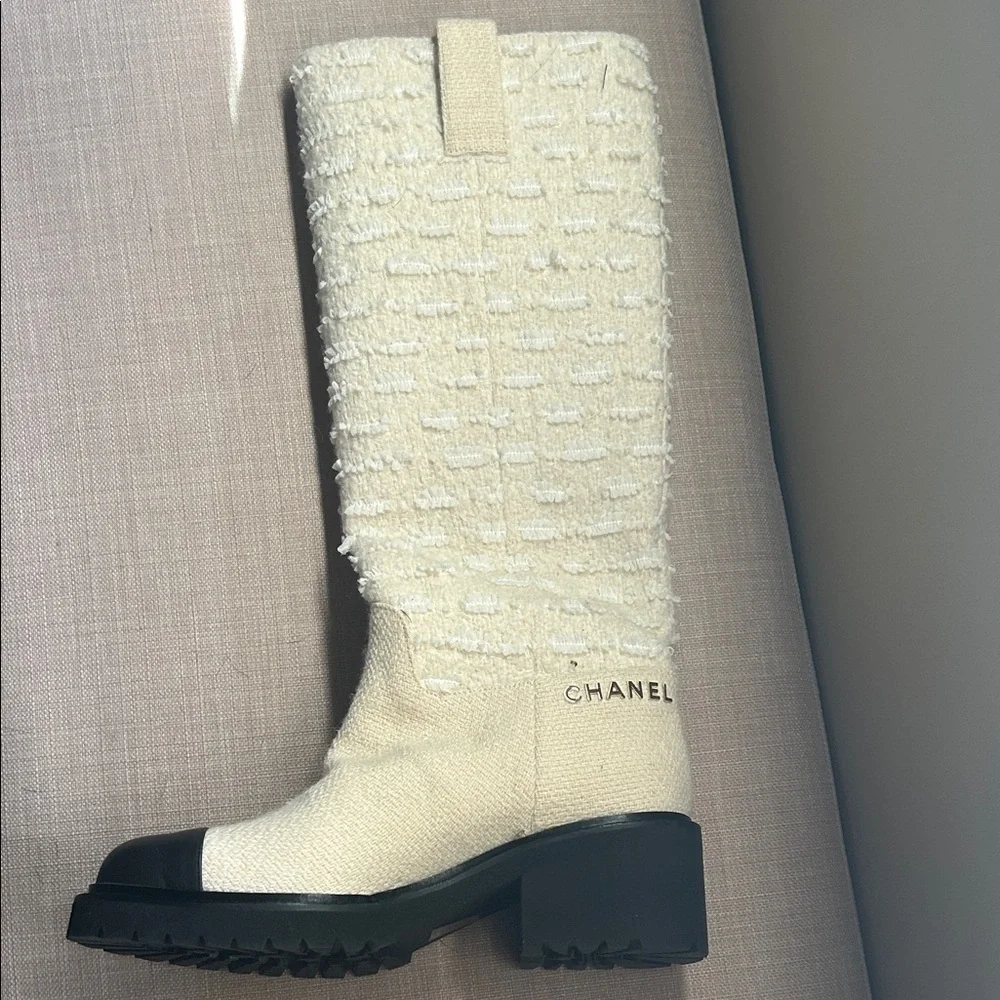 CHANEL Cream and Black Tweed Knee Boots